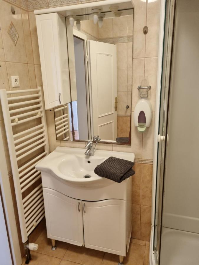 Apartamento Moro Vrbnik 2 Exterior foto